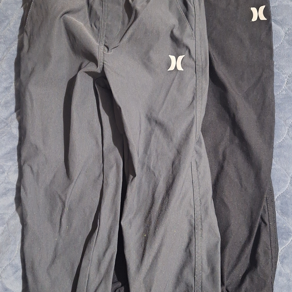 2 Pairs Hurley Kids Black and Gray Bottoms
